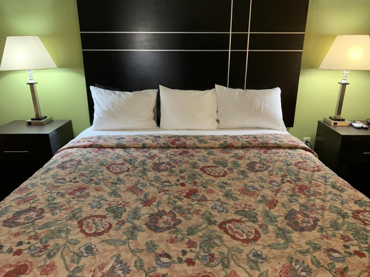 King'S Inn Torrington Luaran gambar