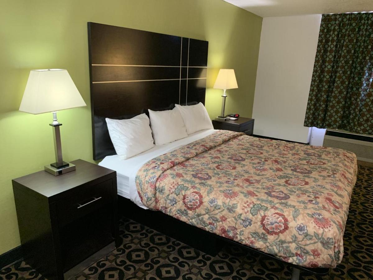 King'S Inn Torrington Luaran gambar